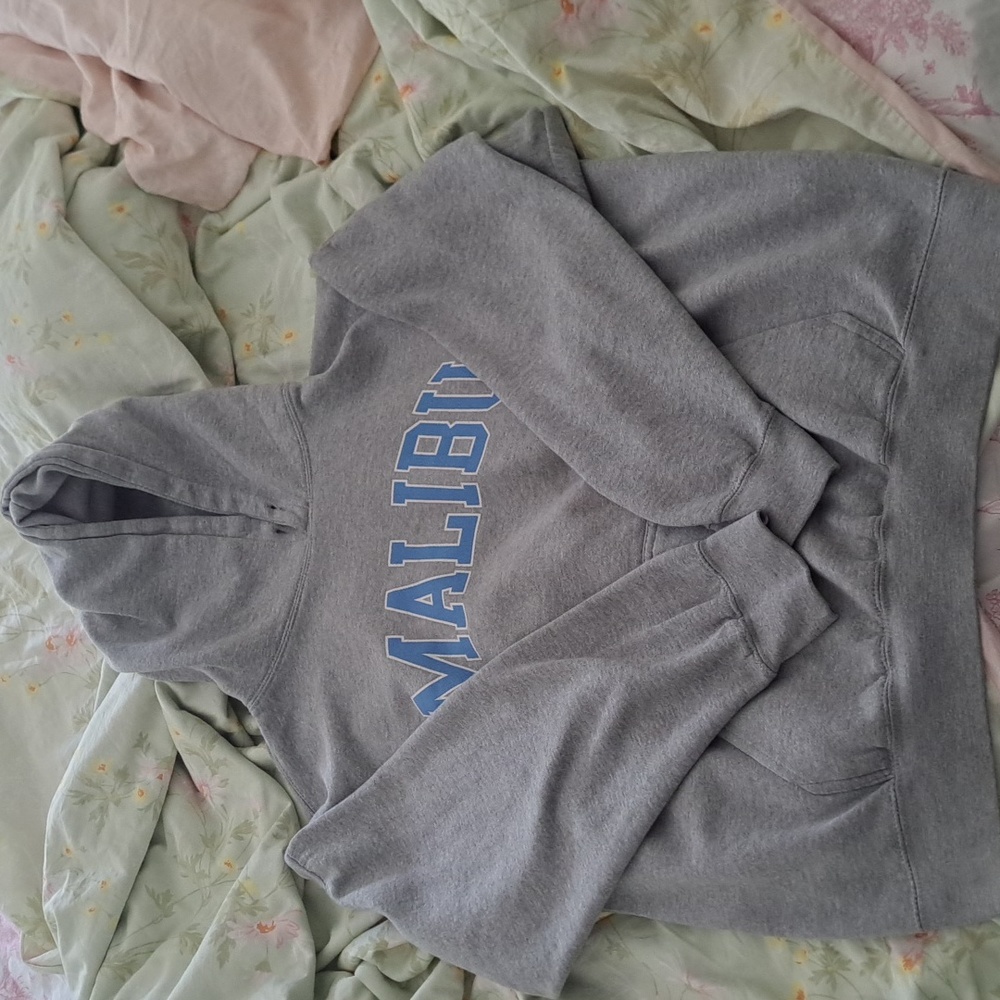 Brandy Melville Malibu Sweatshirt